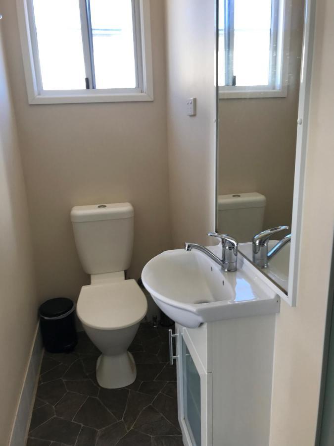 Australian Hotel Winton Budget Hotel Accommodation Exterior foto